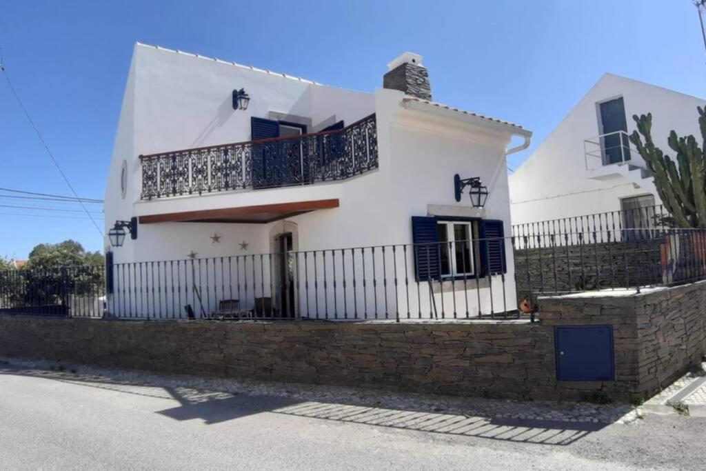 A Casa Da Foz Moradia Com Vista Mar Villa Sesimbra Kültér fotó