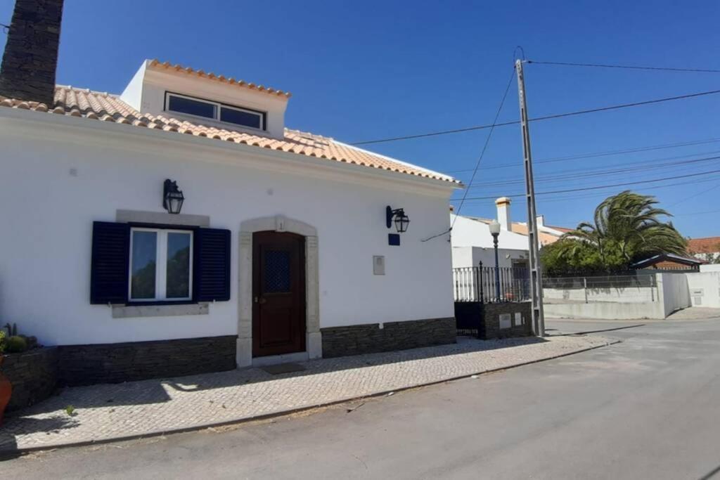 A Casa Da Foz Moradia Com Vista Mar Villa Sesimbra Kültér fotó
